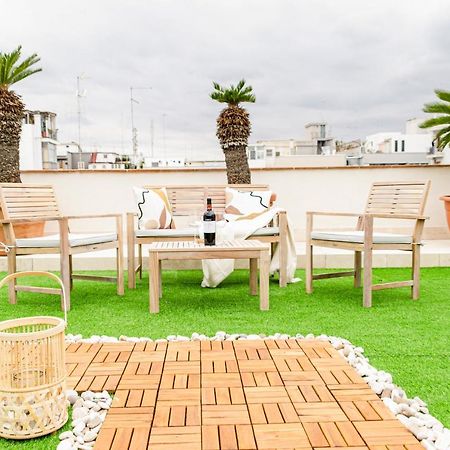 Апартаменти Apulialux Private 100Mq Rooftop Oasis W Jacuzzi Барі Екстер'єр фото