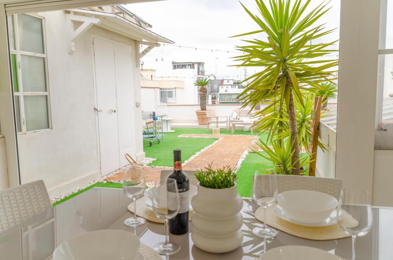 Апартаменти Apulialux Private 100Mq Rooftop Oasis W Jacuzzi Барі Екстер'єр фото