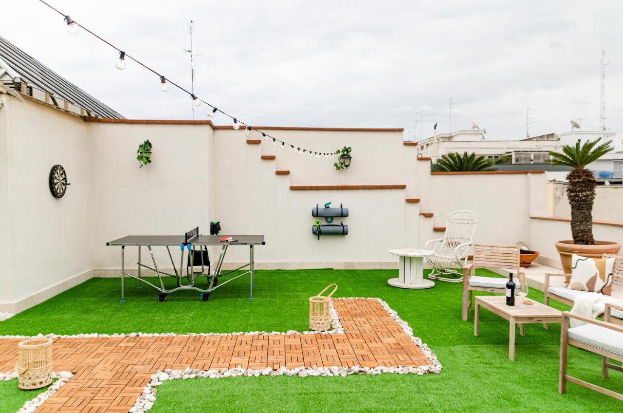 Апартаменти Apulialux Private 100Mq Rooftop Oasis W Jacuzzi Барі Екстер'єр фото