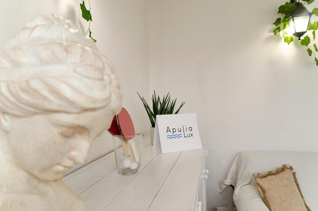 Апартаменти Apulialux Private 100Mq Rooftop Oasis W Jacuzzi Барі Екстер'єр фото